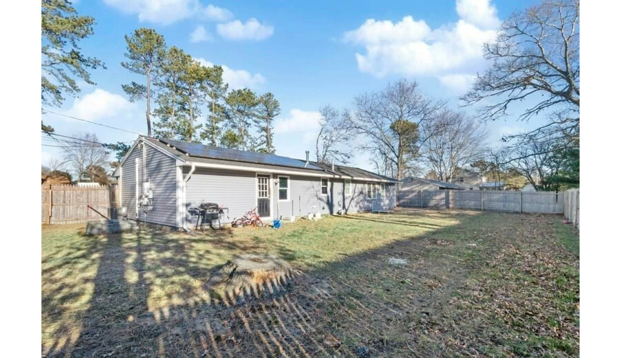 Здається будинок -