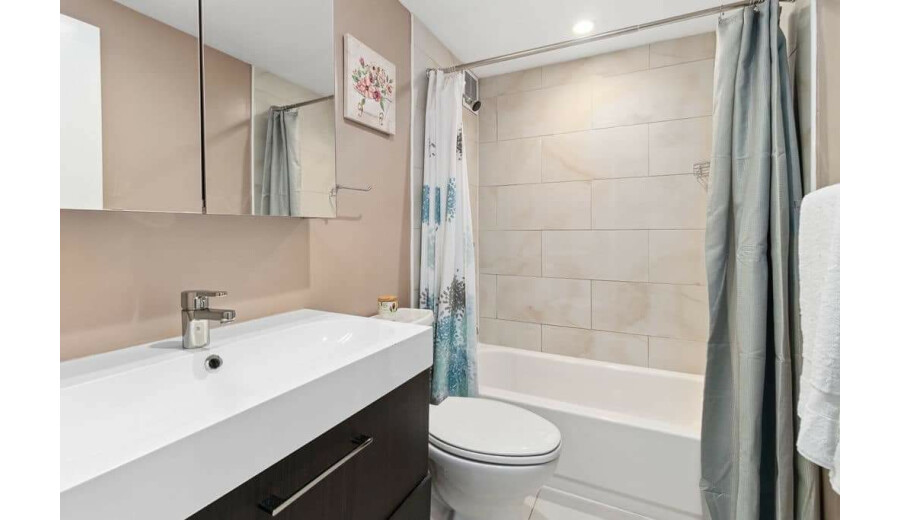 Продаж квартири -