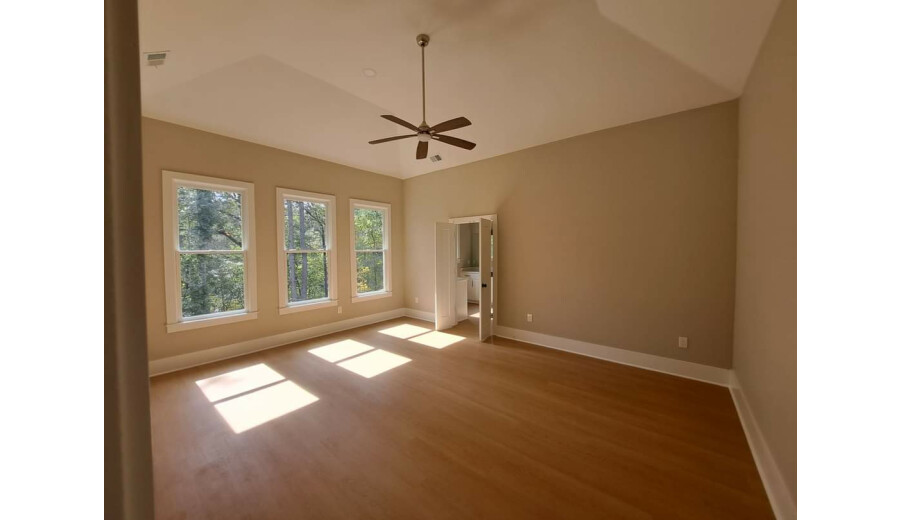 Продаж будинку -