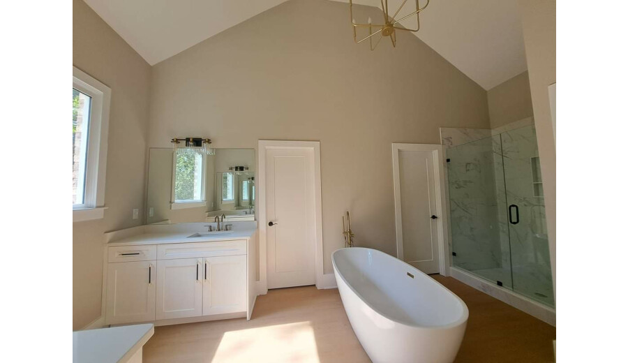 Продаж будинку -