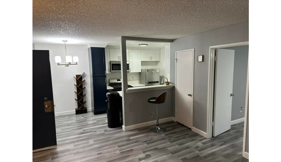 Здається квартира -