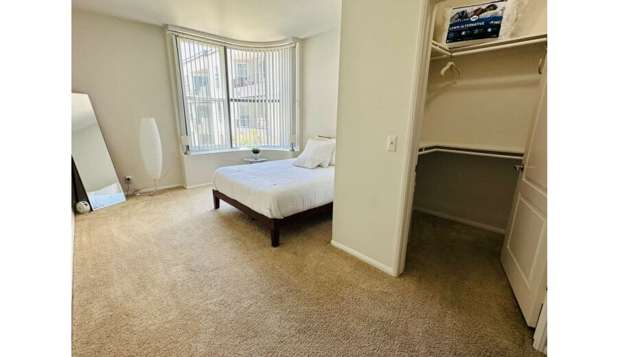 Здається квартира -