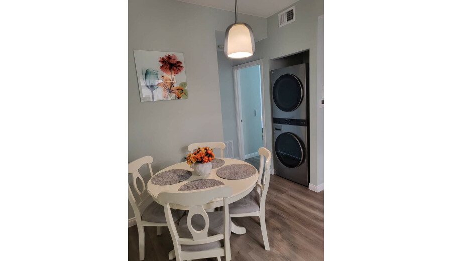 Здається квартира -