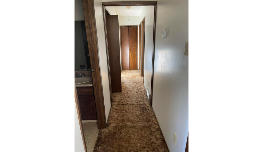 Здається будинок -