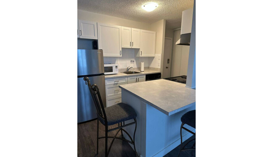 Здається квартира -