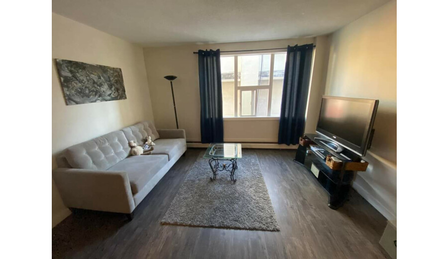 Здається квартира -