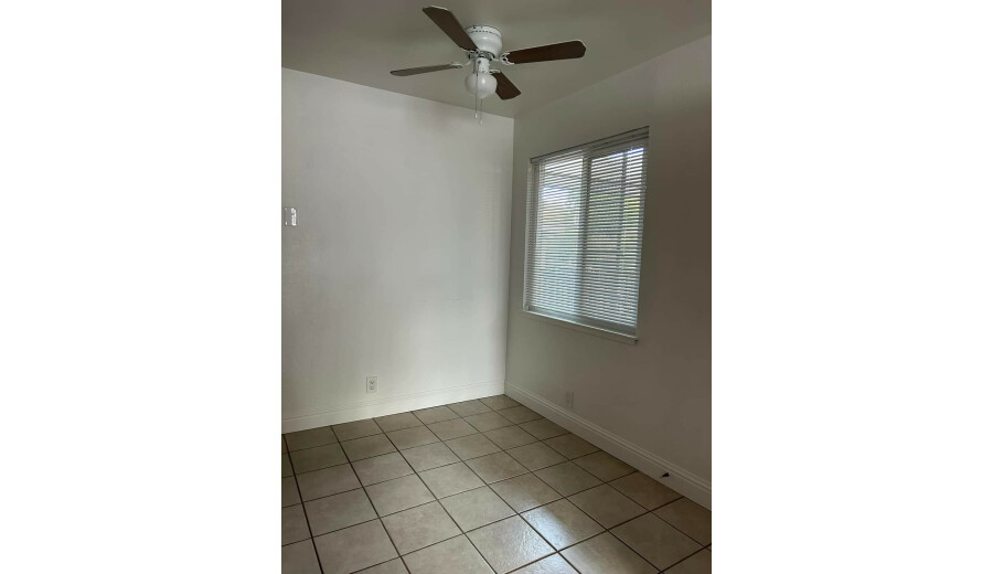 Здається квартира -