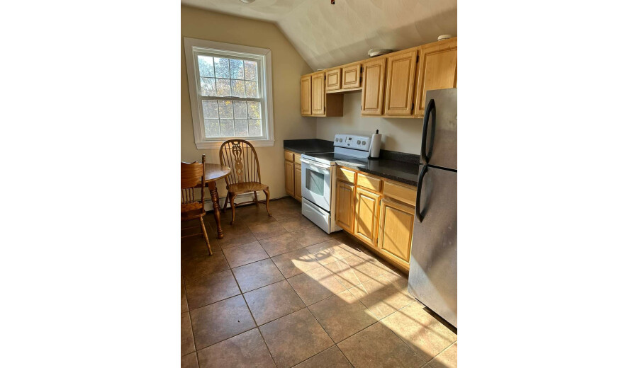 Здається кімната -