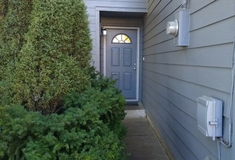 Здається будинок