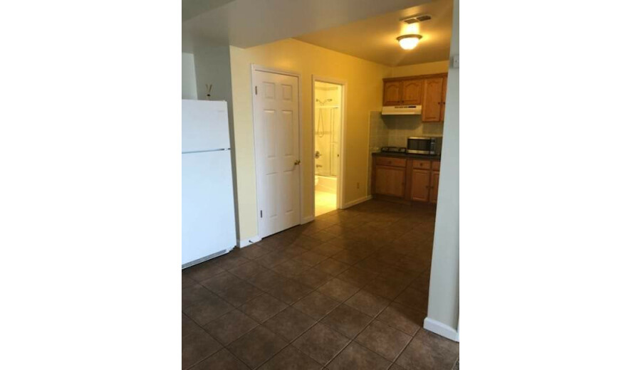 Здається квартира -