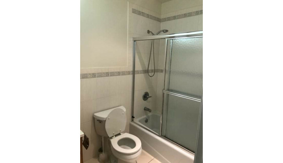 Здається квартира -