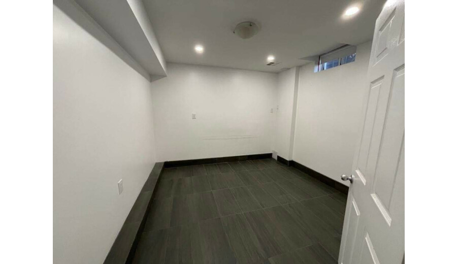 Здається квартира -