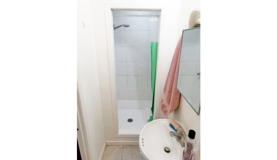 Здається квартира -