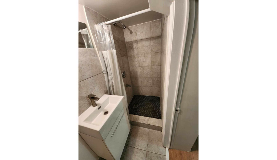 Здається 1кімнатна квартира -