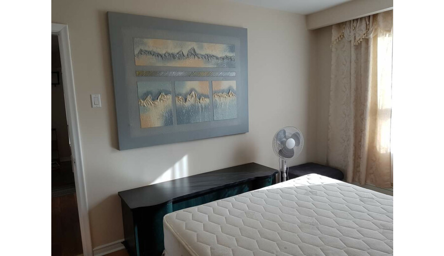 Здається будинок -