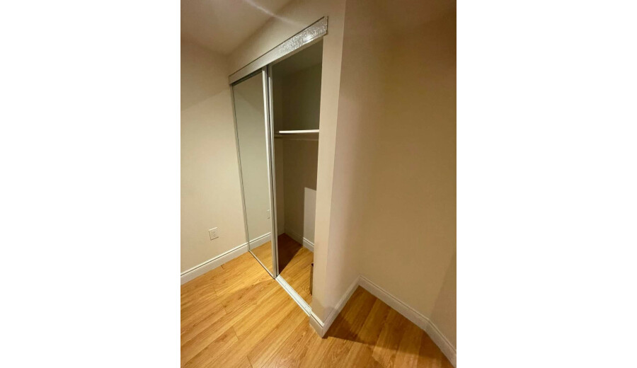 Здається квартира -