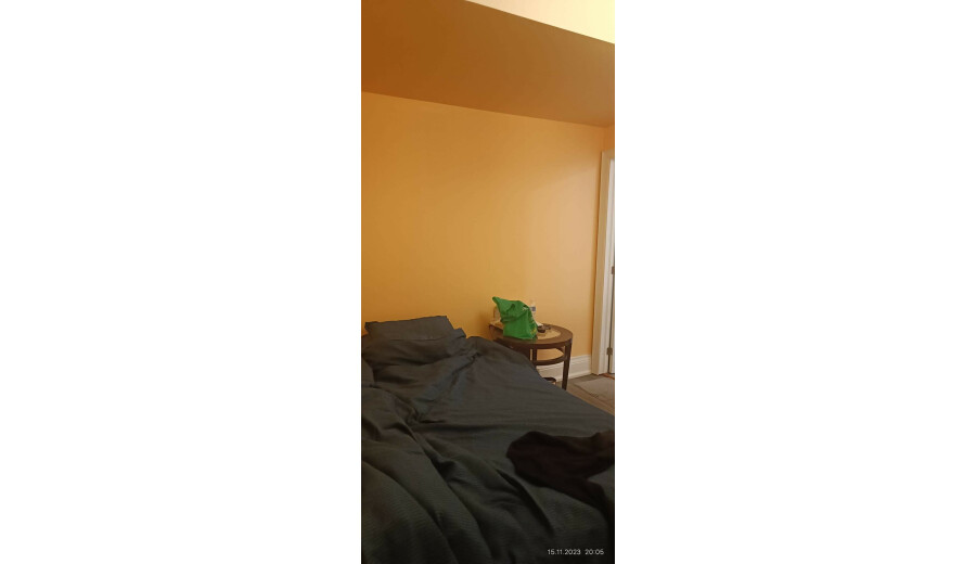 Здається кімната -