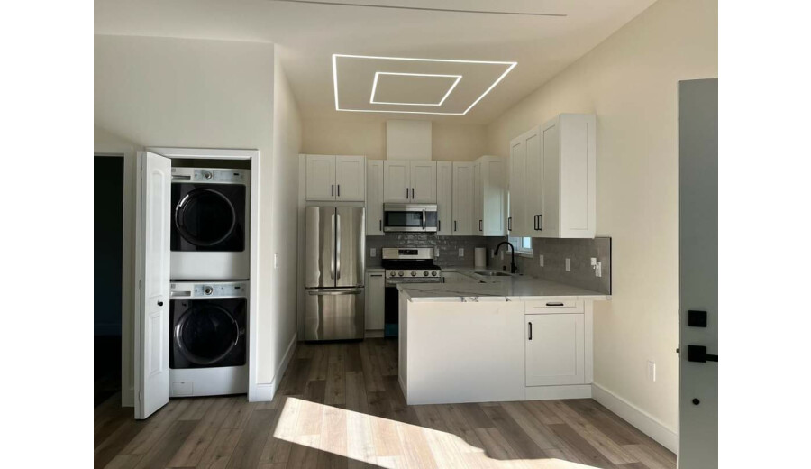 Здається квартира -