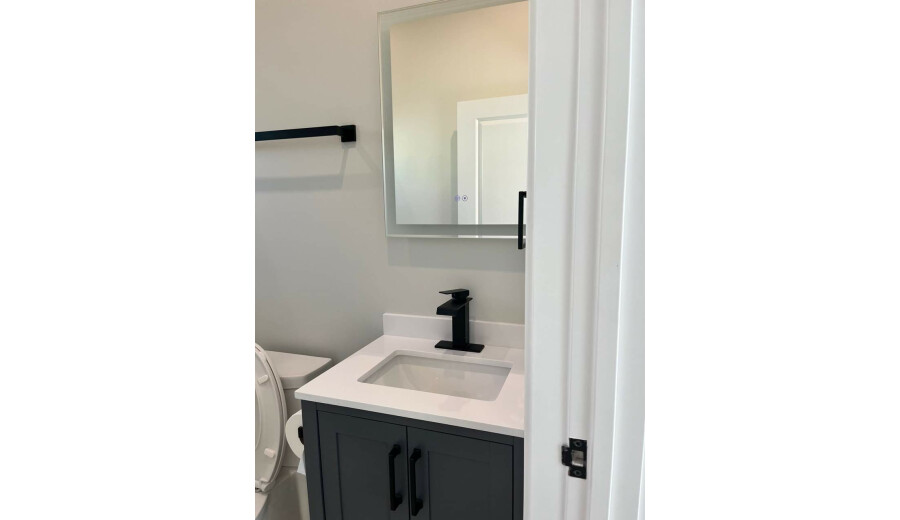 Здається квартира -