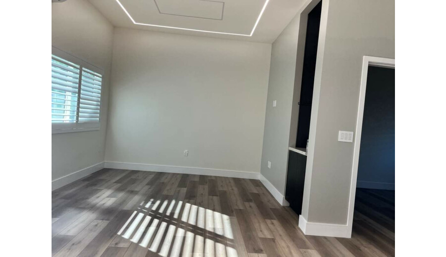 Здається квартира -