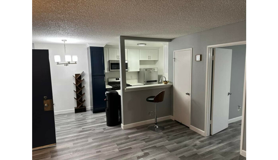 Здається квартира -