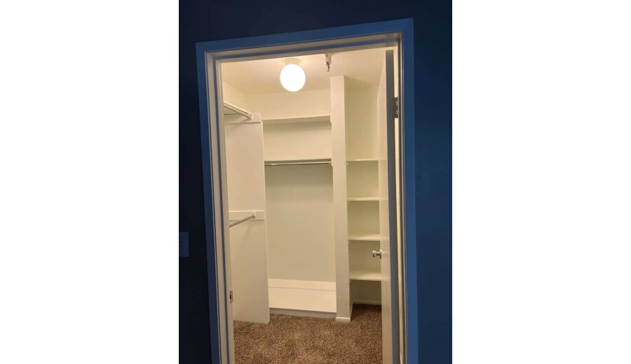 Здається квартира -