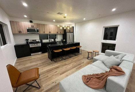 Здається кімната