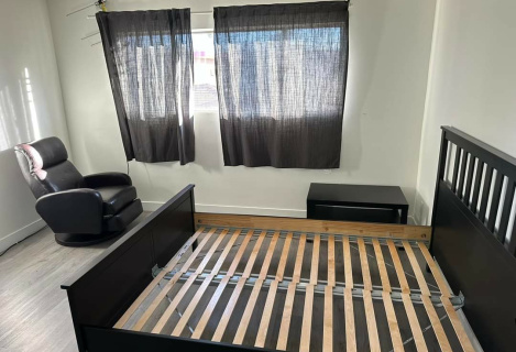 Здається кімната