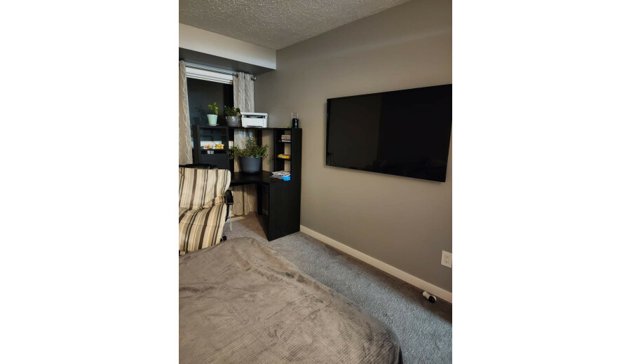 Здається квартира -