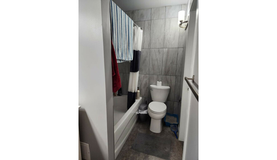 Здається квартира -