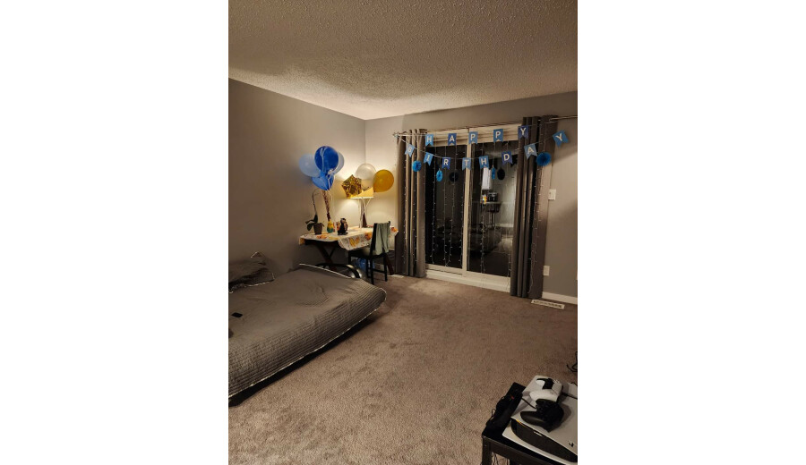 Здається квартира -