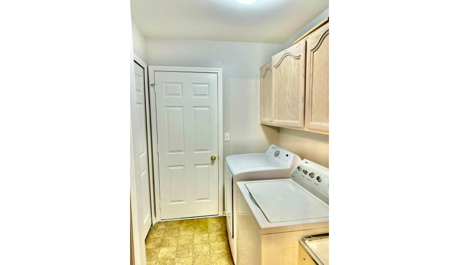 Здається будинок -