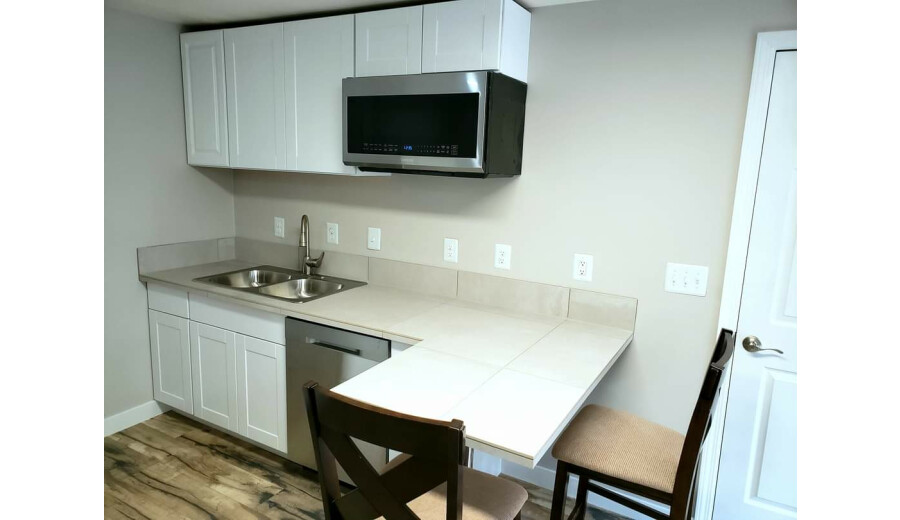 Здається студія -