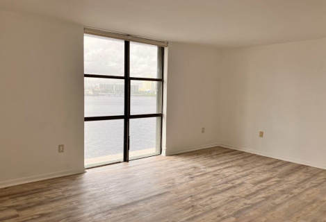 Шикарна, величезна квартира після гарного ремонту