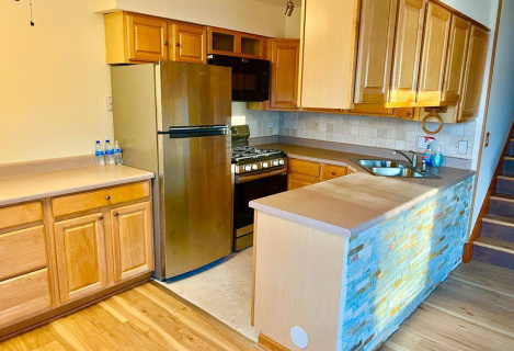 Дворівневий таунхаус у центрі Deerfield