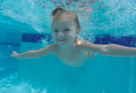 Навчання плавання дітей і дорослих
