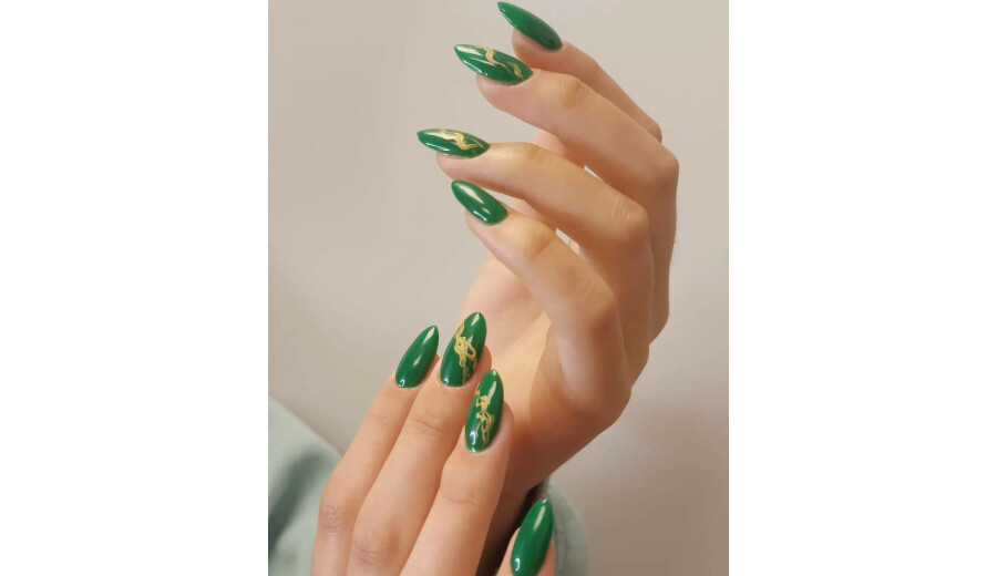 Майстер манікюру та педикюру -