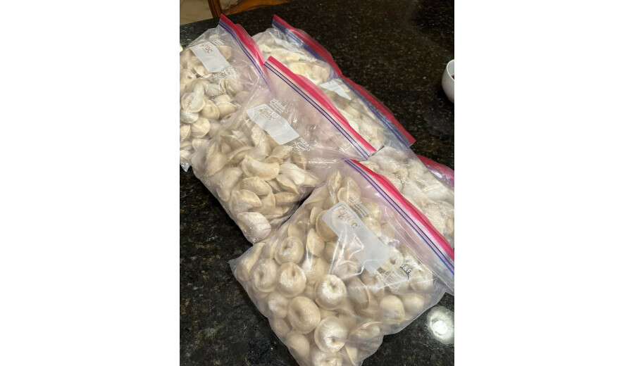 Домашні вареники та пельмені -