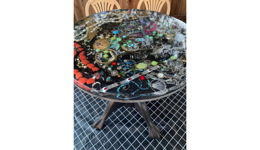 Продається кавовий столик -