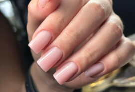 Запрошуємо у б'юті студію