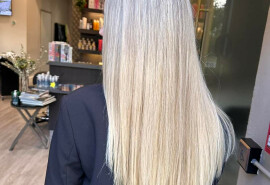 Запрошуємо до салону краси