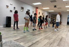 Танцювальна студія Russell Dance