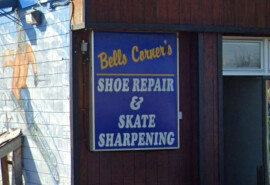 Майстерня Bells Corners Shoe Repair надає такі послуги з ремонту взуття