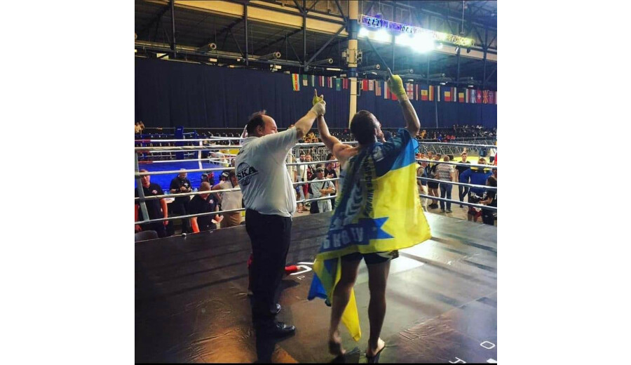 Персональний тренер з боксу, кікбоксингу -