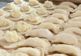 Виготовляю смачні, домашні вареники, пельмені