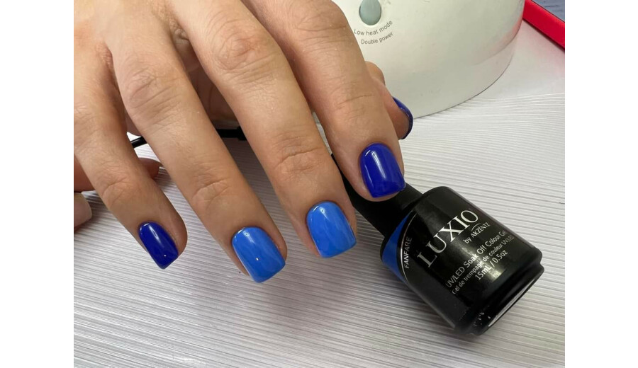 Майстер манікюру -