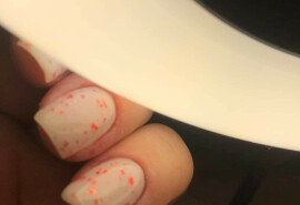 Шукаю моделей на манікюр