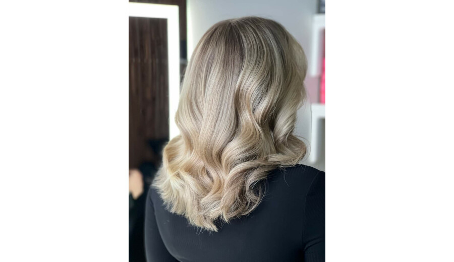 Перукарські послуги -