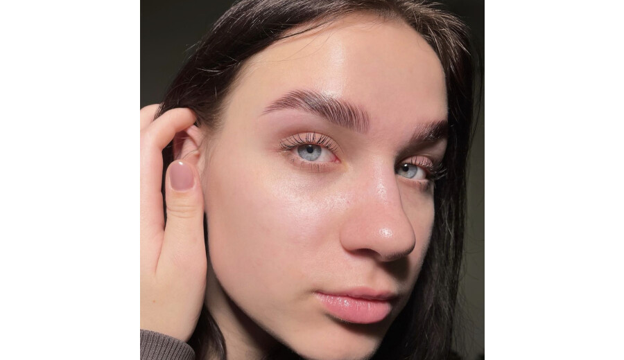БРОВИ ВІЇ ЛАМІНУВАННЯ КУРСИ БРОВИСТА EYEBROWS SHAPING TINTING LAMINATION -