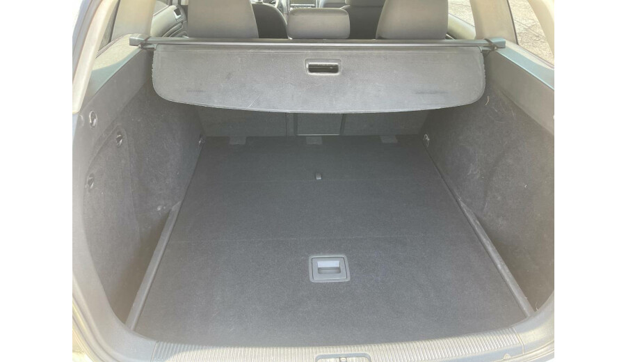 Продам 2012 Volkswagen Jetta Sportwagen -